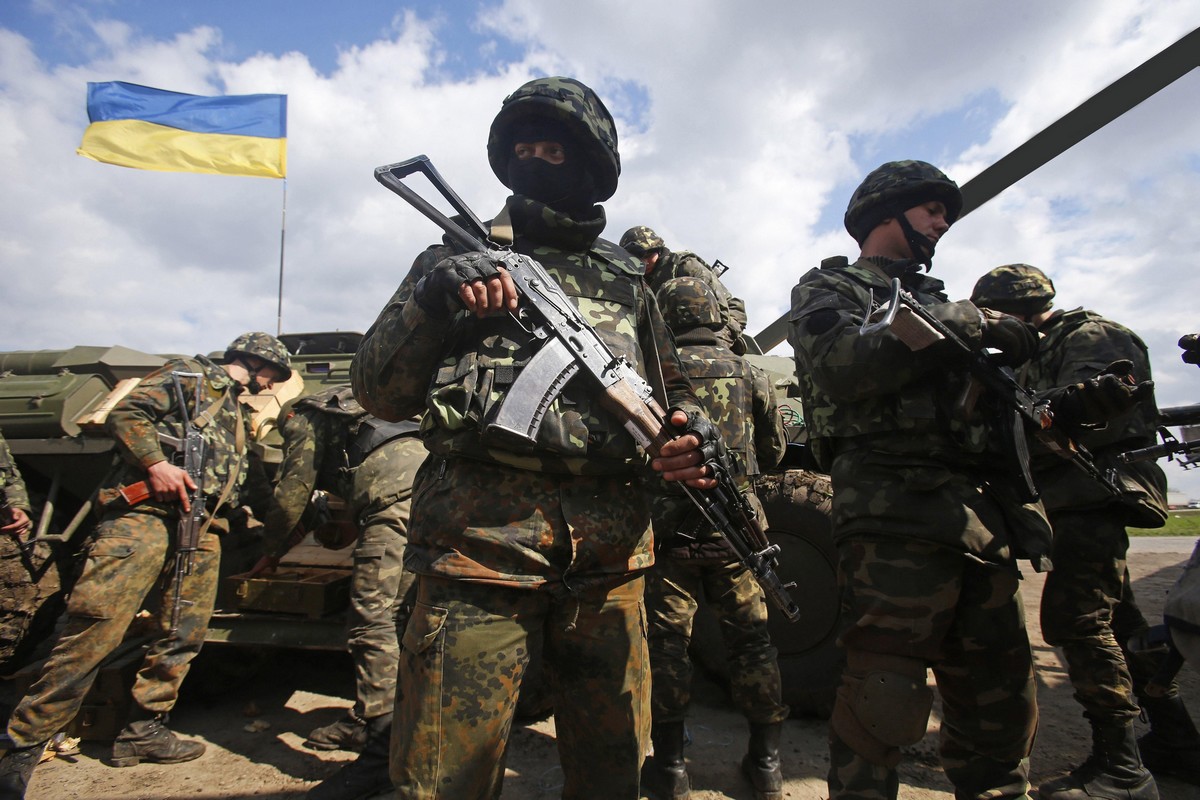 Ukraine : Les forces russes ont tiré sur des véhicules civils