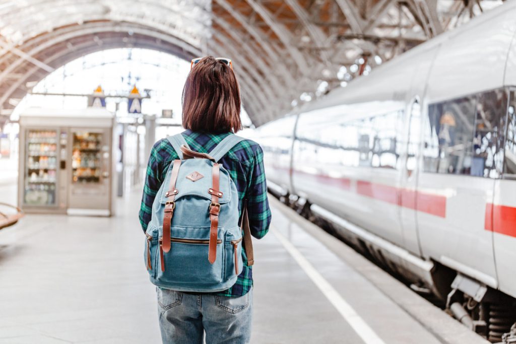 Qu'est-ce que DiscoverEU, le programme destiné aux jeunes pour voyager gratuitement en train dans toute l'Europe ?